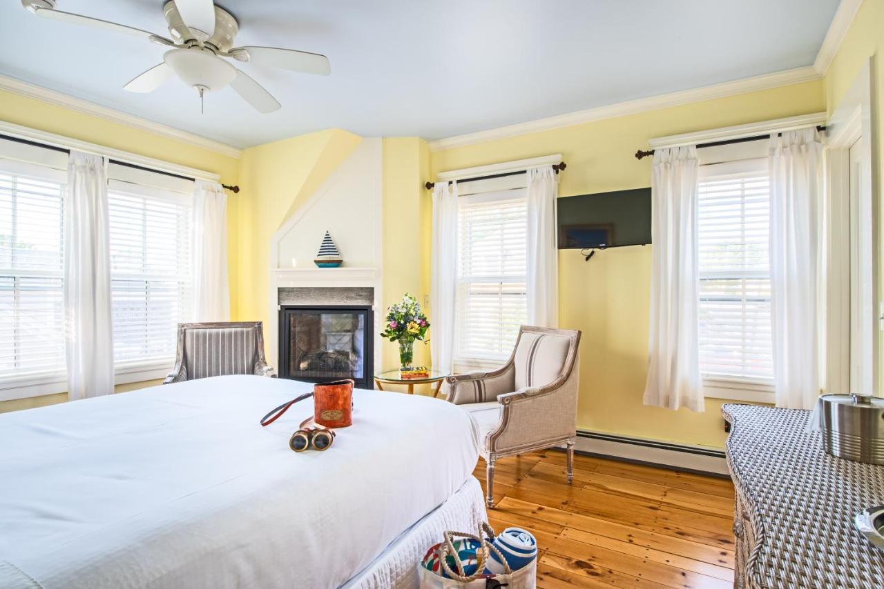 Admiral'S Landing (Adults Only) Bed and Breakfast Provincetown Eksteriør billede