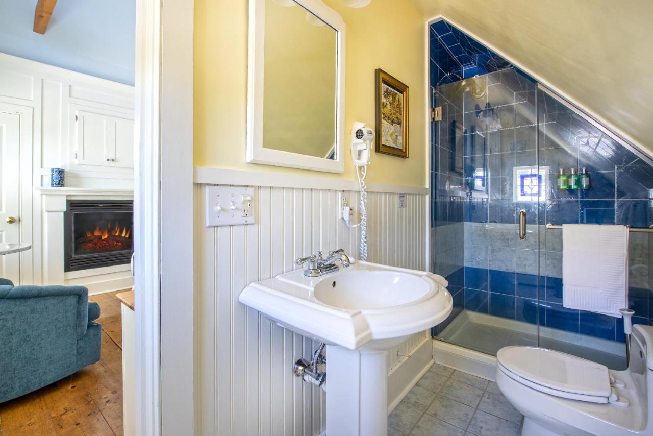 Admiral'S Landing (Adults Only) Bed and Breakfast Provincetown Eksteriør billede